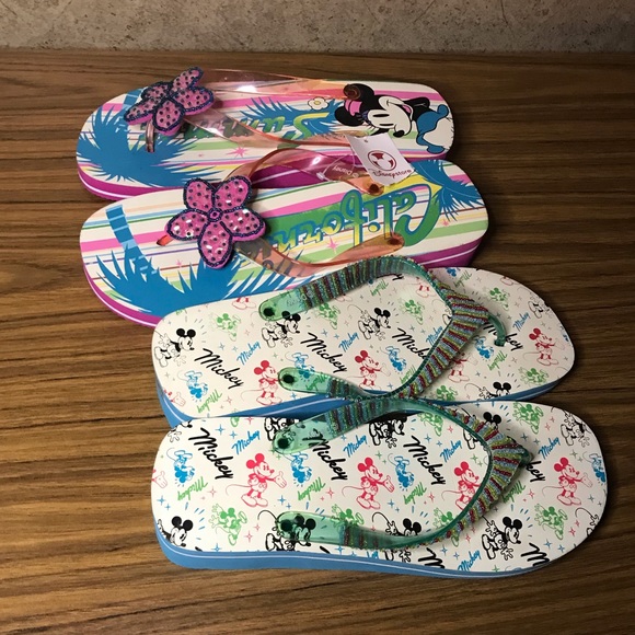 Disney Shoes - Disney Flip Flops Mickey & Minney Sz Large